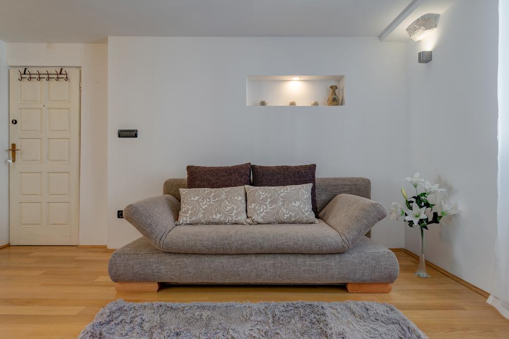 Temple Luxury Apartments & Rooms Split Exterior photo